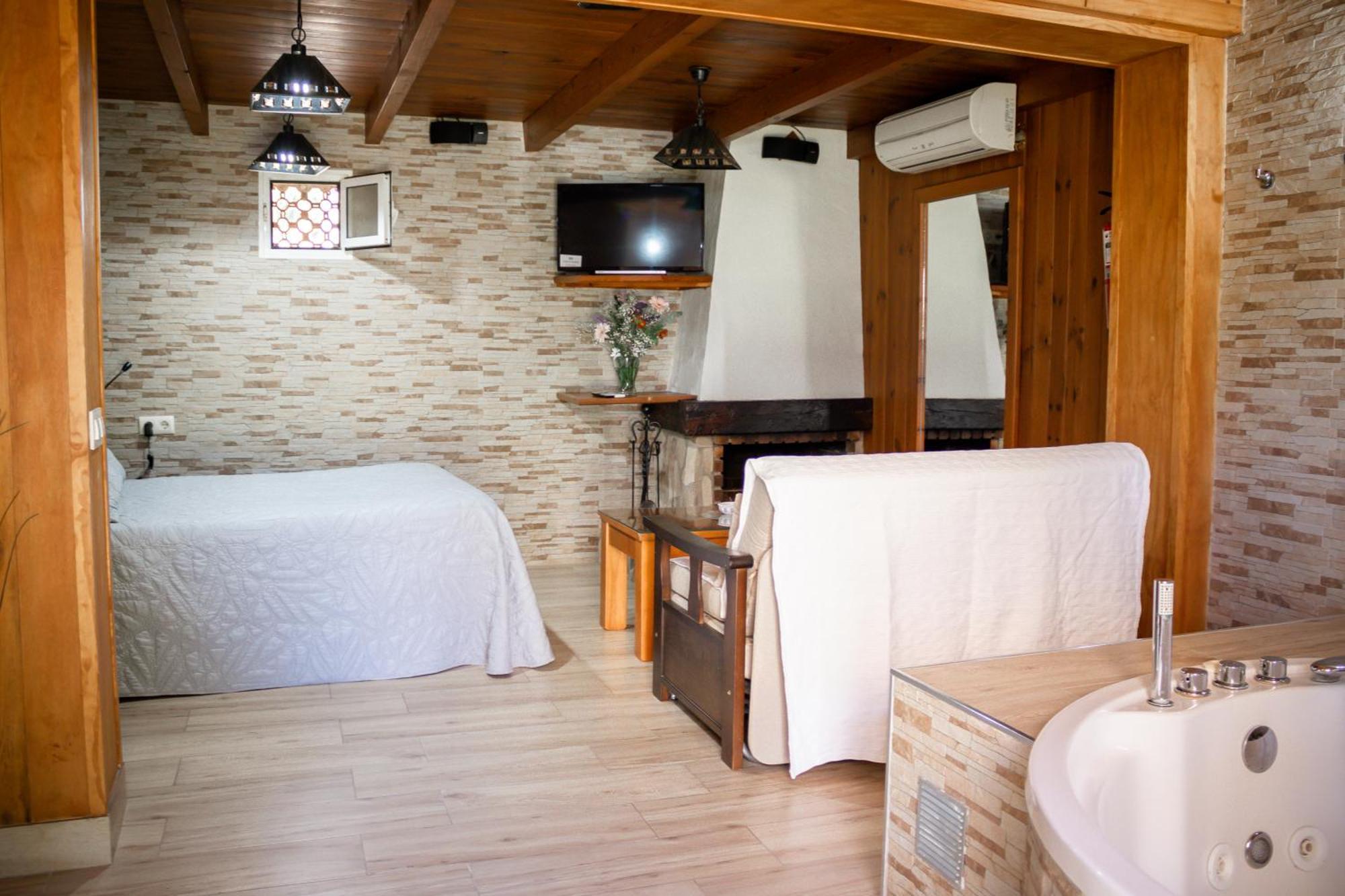 Casas El Suspiro Guest House Zahora Ngoại thất bức ảnh